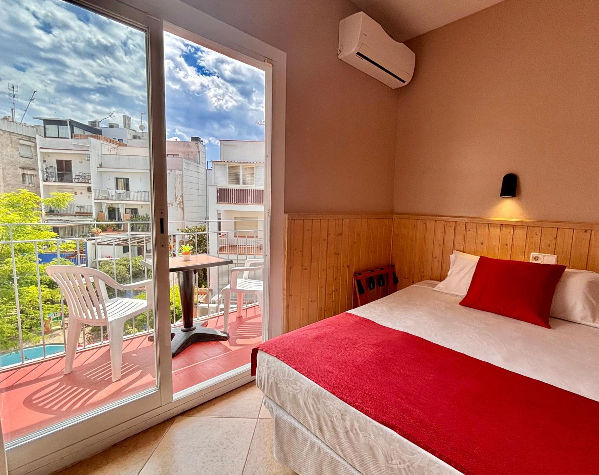 Hotel Piccadilly Sitges Exteriér fotografie