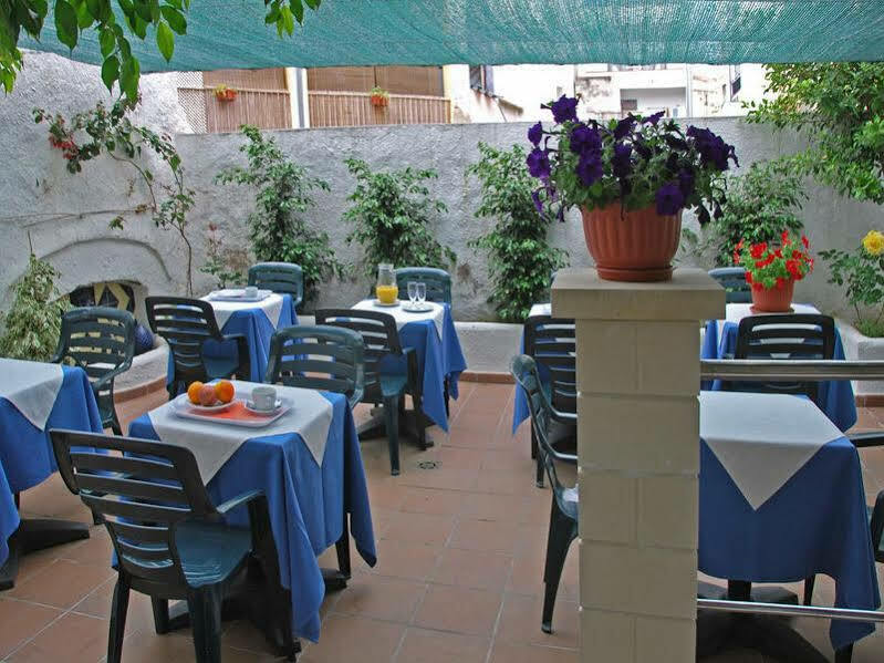 Hotel Piccadilly Sitges Exteriér fotografie