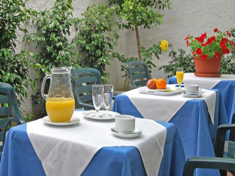 Hotel Piccadilly Sitges Exteriér fotografie
